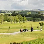 Golf @ Carus Апартаменты *