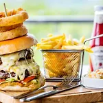 Golf @ Carus Апартаменты Кендал