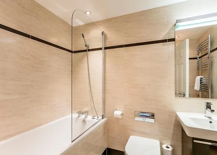 Golf @ Carus شقة *